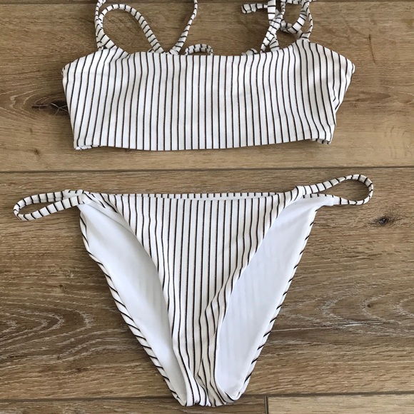 Kendall & Kylie Other - Kendall & Kylie bikini
